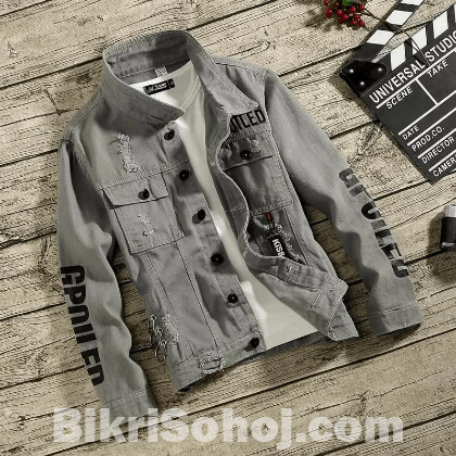 ডেনিম জ্যাকেট